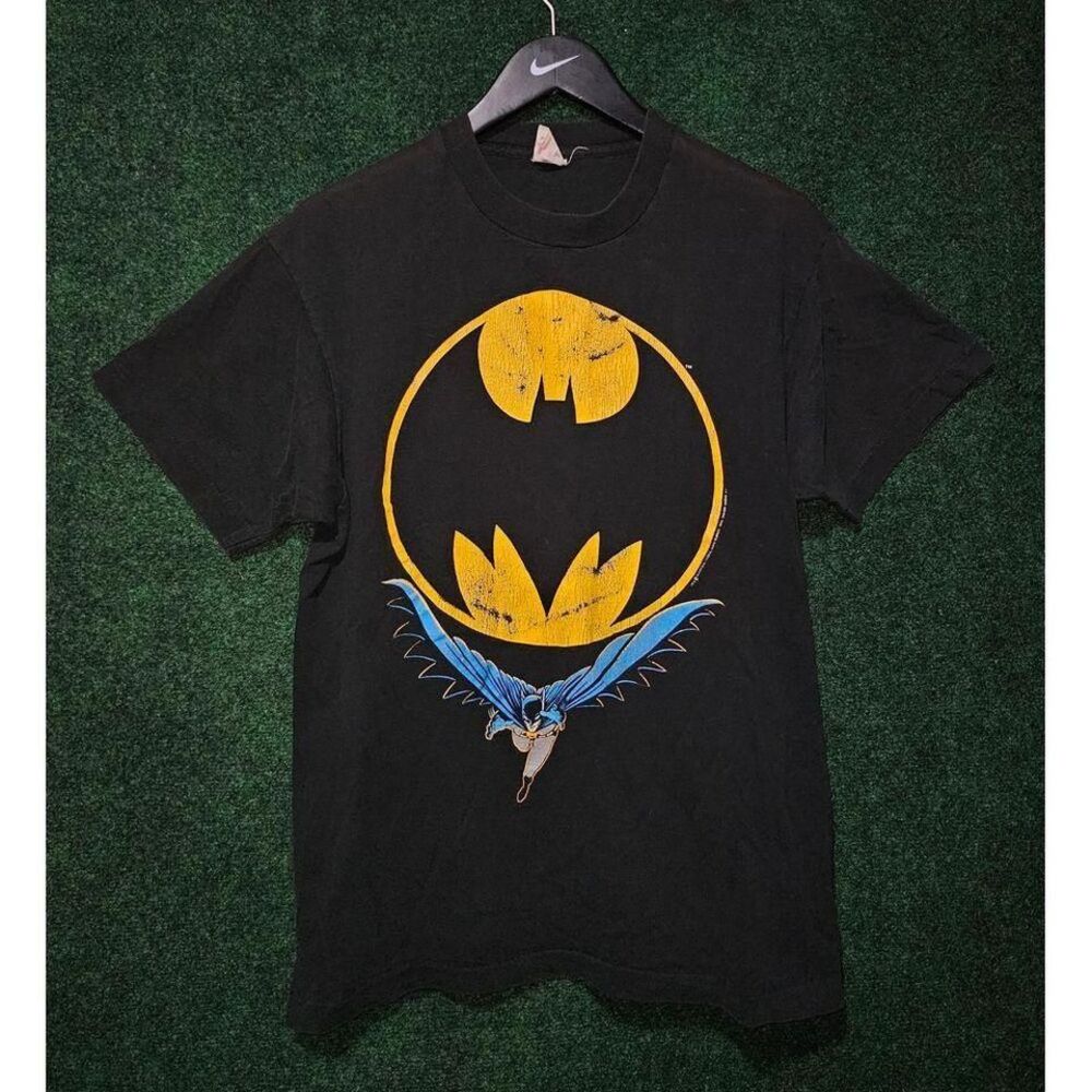 Vintage Batman DC Comics Graphics tshirt